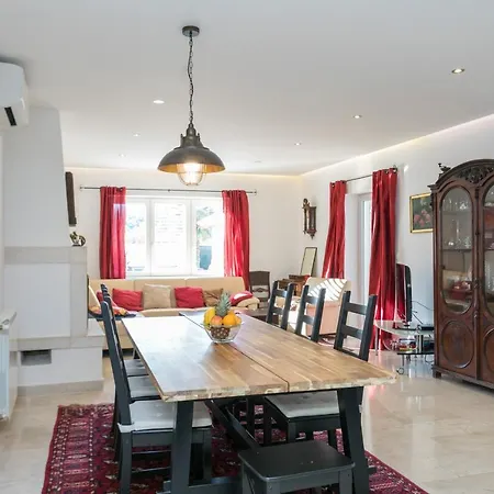 Fortunei بيت ضيافة 4*