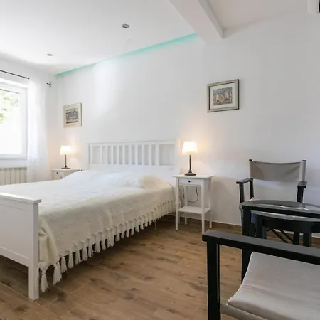 Guest house Fortunei 4*