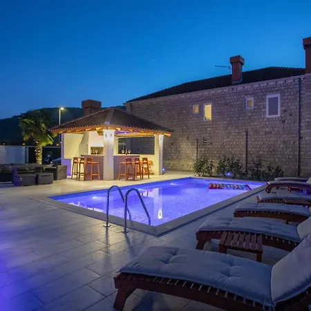 Fortunei 4*